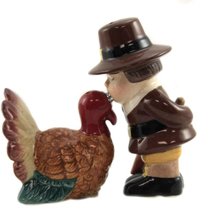 Pacific Giftware Turkey and Pilgrim Salt and Pepper Shakers #8780